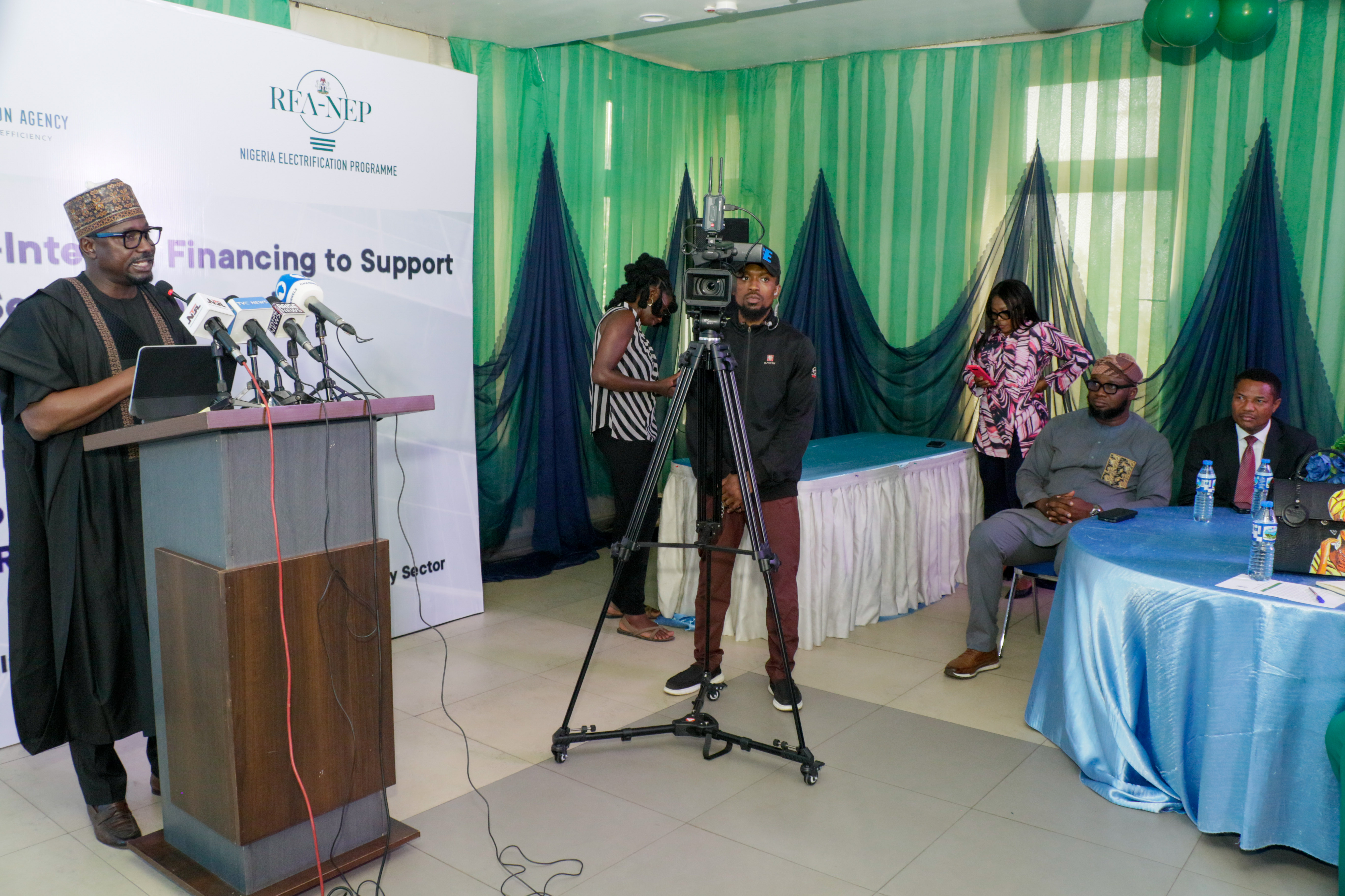 The MD/CEO of REA, Abba Aliyu addressing RESCOS on the imperativeness of non-interest financial support render by Lotus bank towards acerating timely deployment of mini-grids across Nigeria under DARES initiative.